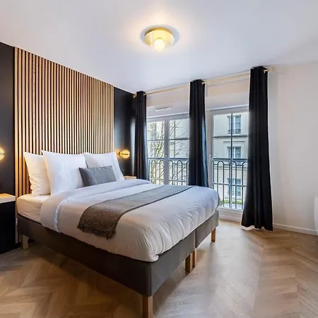D'exception, Disneyland Paris, 6 Personnes Appartement